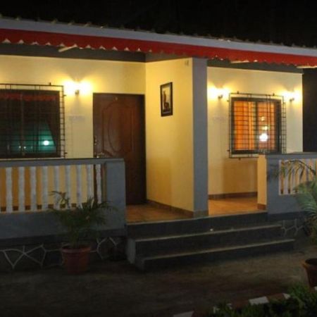 Madhuvan Farm Cottage Alībāg Εξωτερικό φωτογραφία